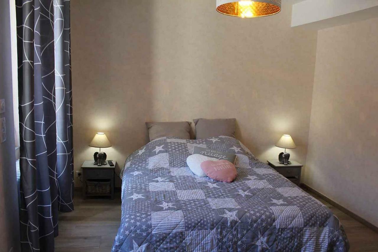 Le Bacchus Villa Chablis Buitenkant foto