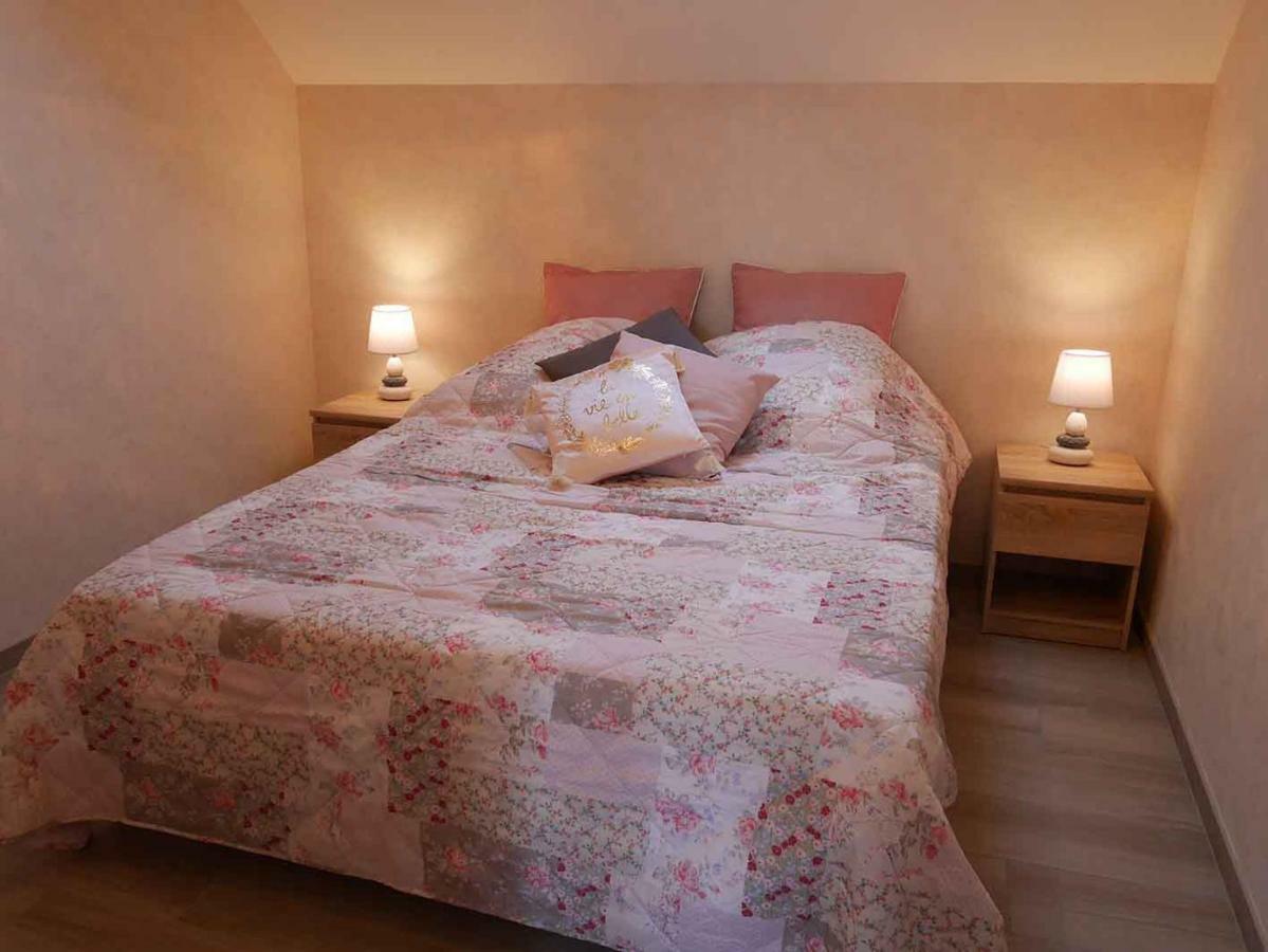 Le Bacchus Villa Chablis Buitenkant foto
