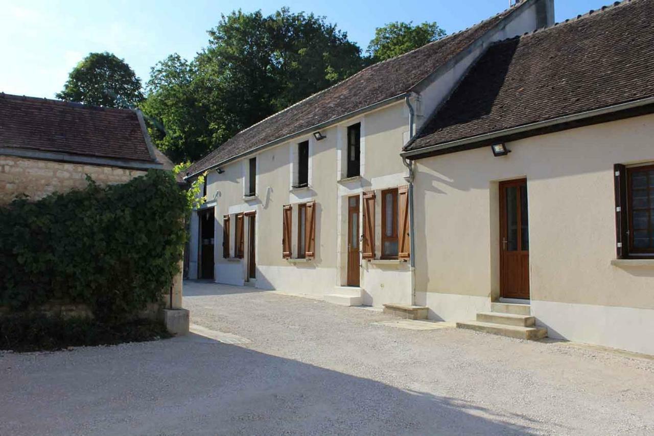 Le Bacchus Villa Chablis Buitenkant foto